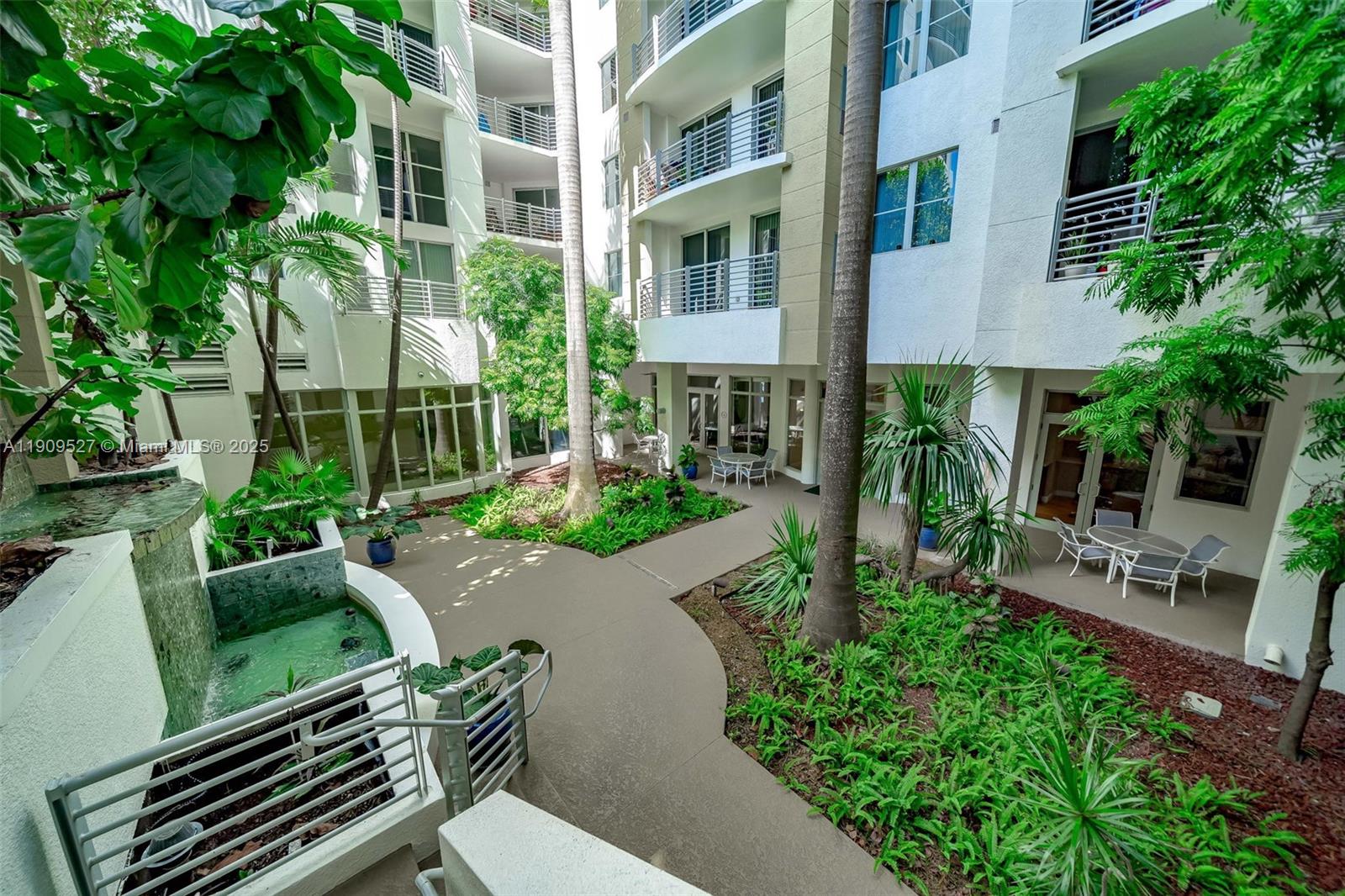Photo of 1830 Radius Dr  #823, Hollywood, Florida, 33020 - Courtyard