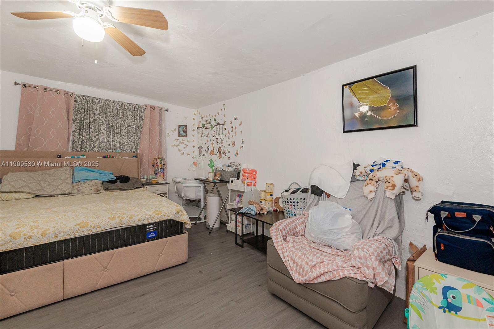 See details / 2206 sq. ft. $ 2025-11-06 0 Photo