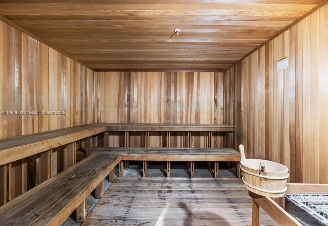 Photo of 2950 188th St #501, Aventura, Florida, 33180 -