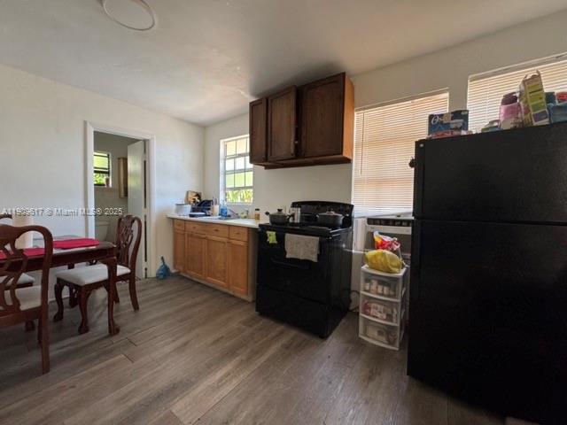 See details / 1764 sq. ft. $ 2025-11-17 0 Photo