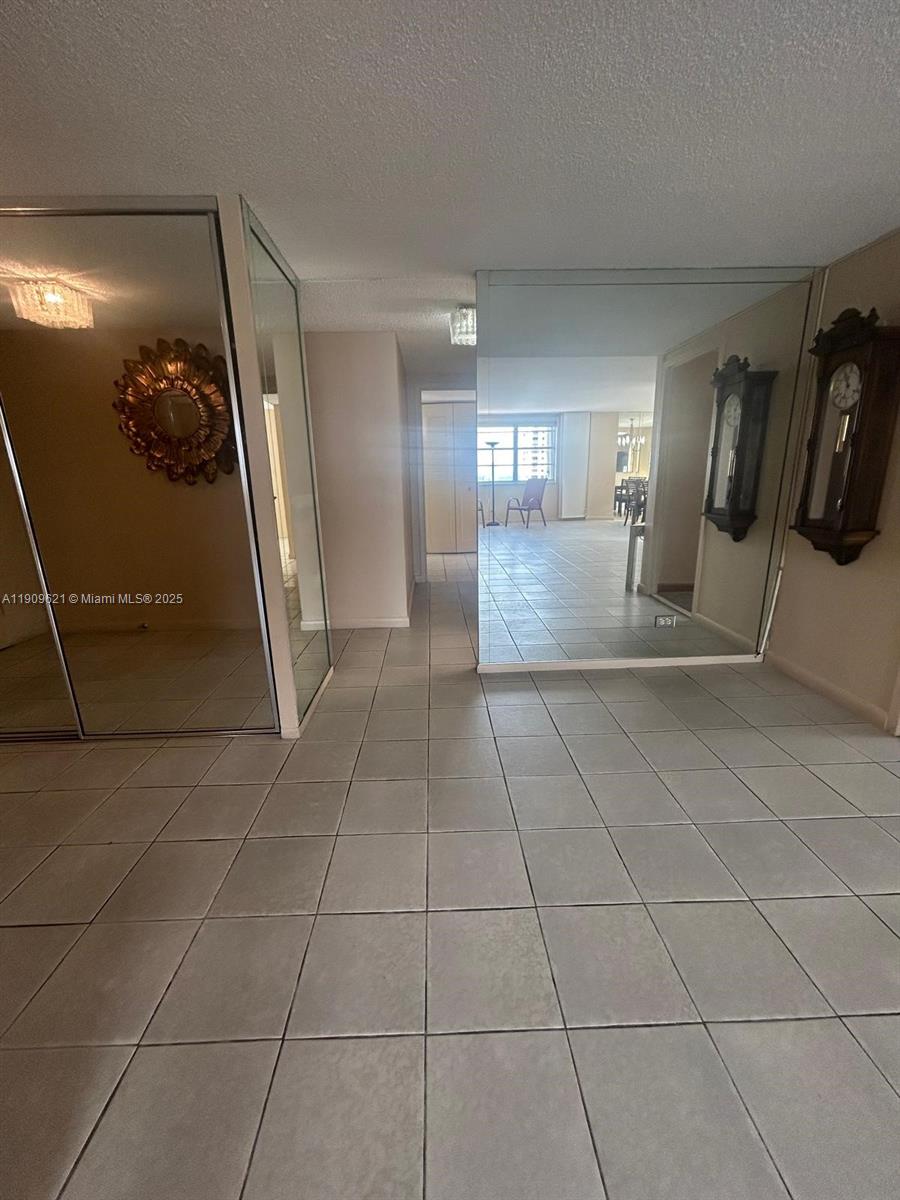 See details 1205 2 / 2 1544 sq. ft. $ 2025-11-06 0 Photo