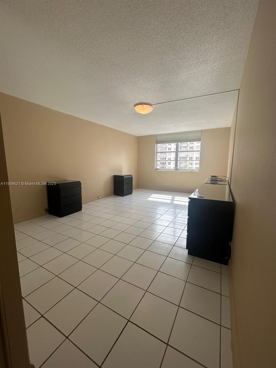 See details 1205 2 / 2 1544 sq. ft. $ 2025-11-06 0 Photo