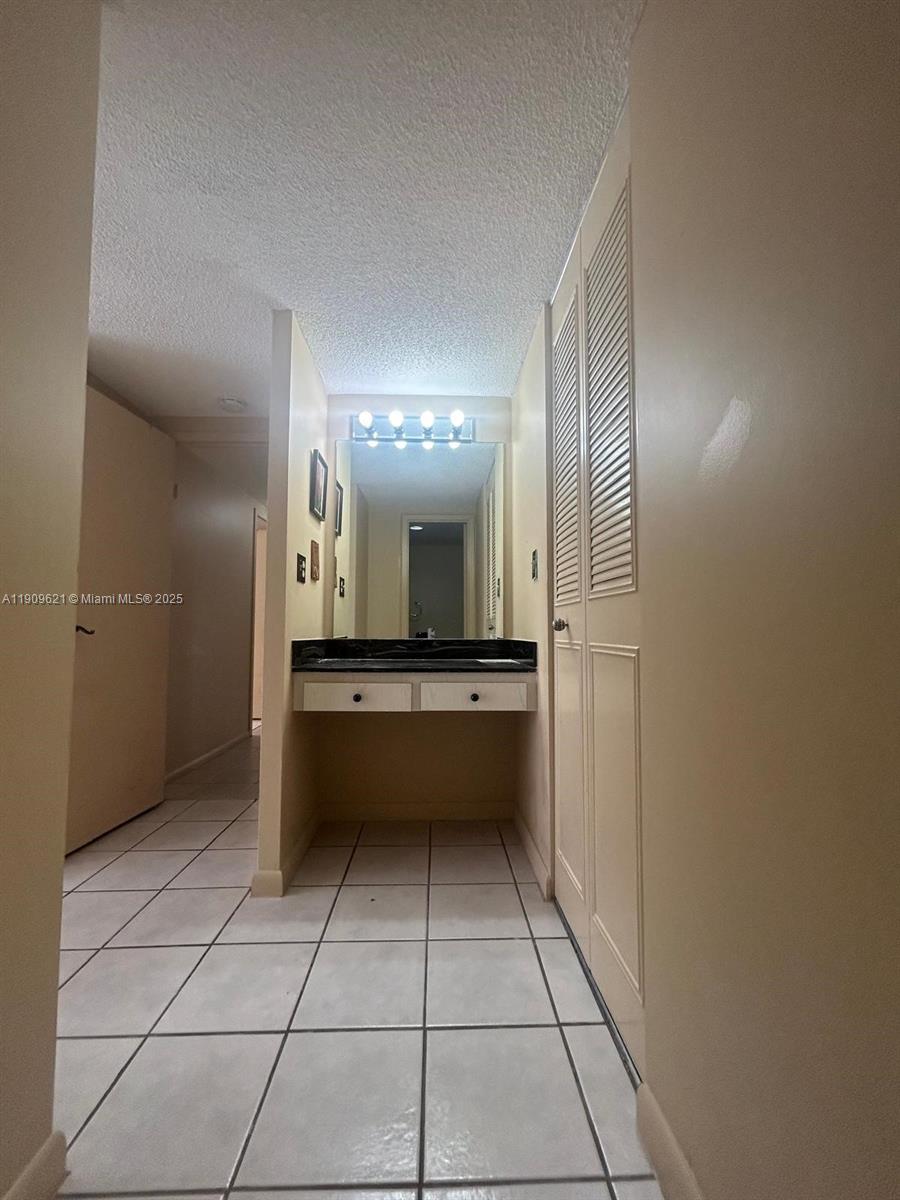 See details 1205 2 / 2 1544 sq. ft. $ 2025-11-06 0 Photo