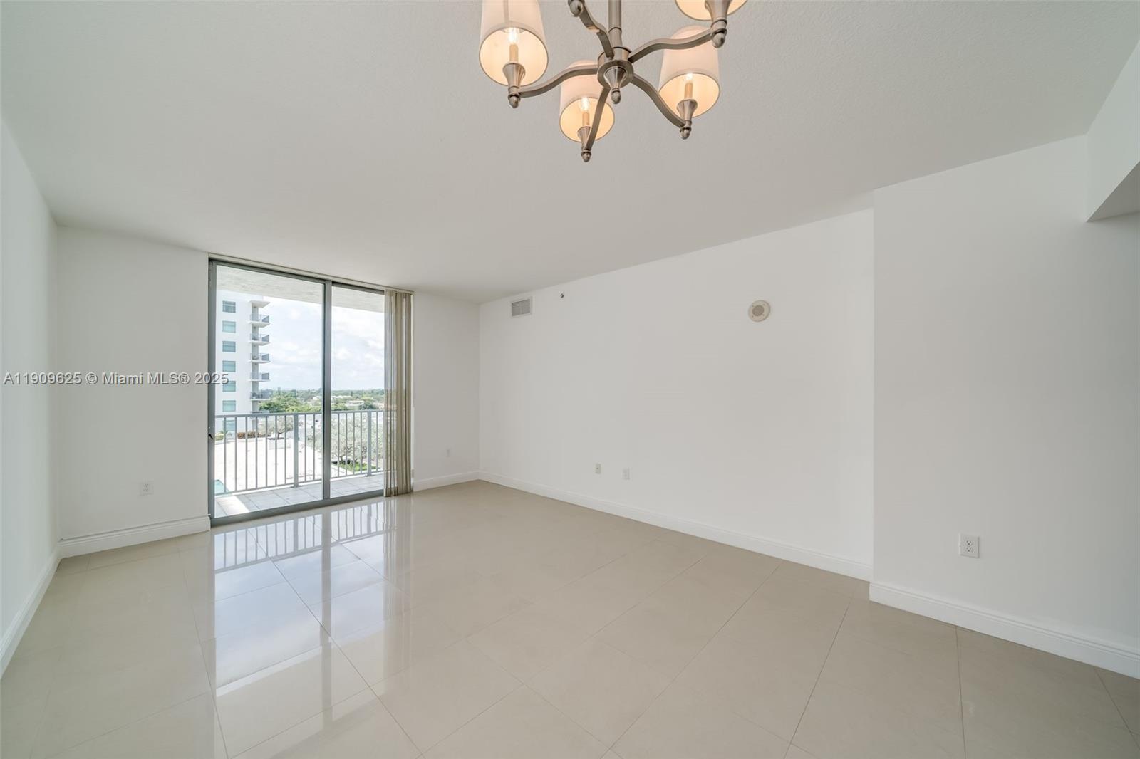 Photo of 140 Dixie Hwy  #602, Hollywood, Florida, 33020 - 