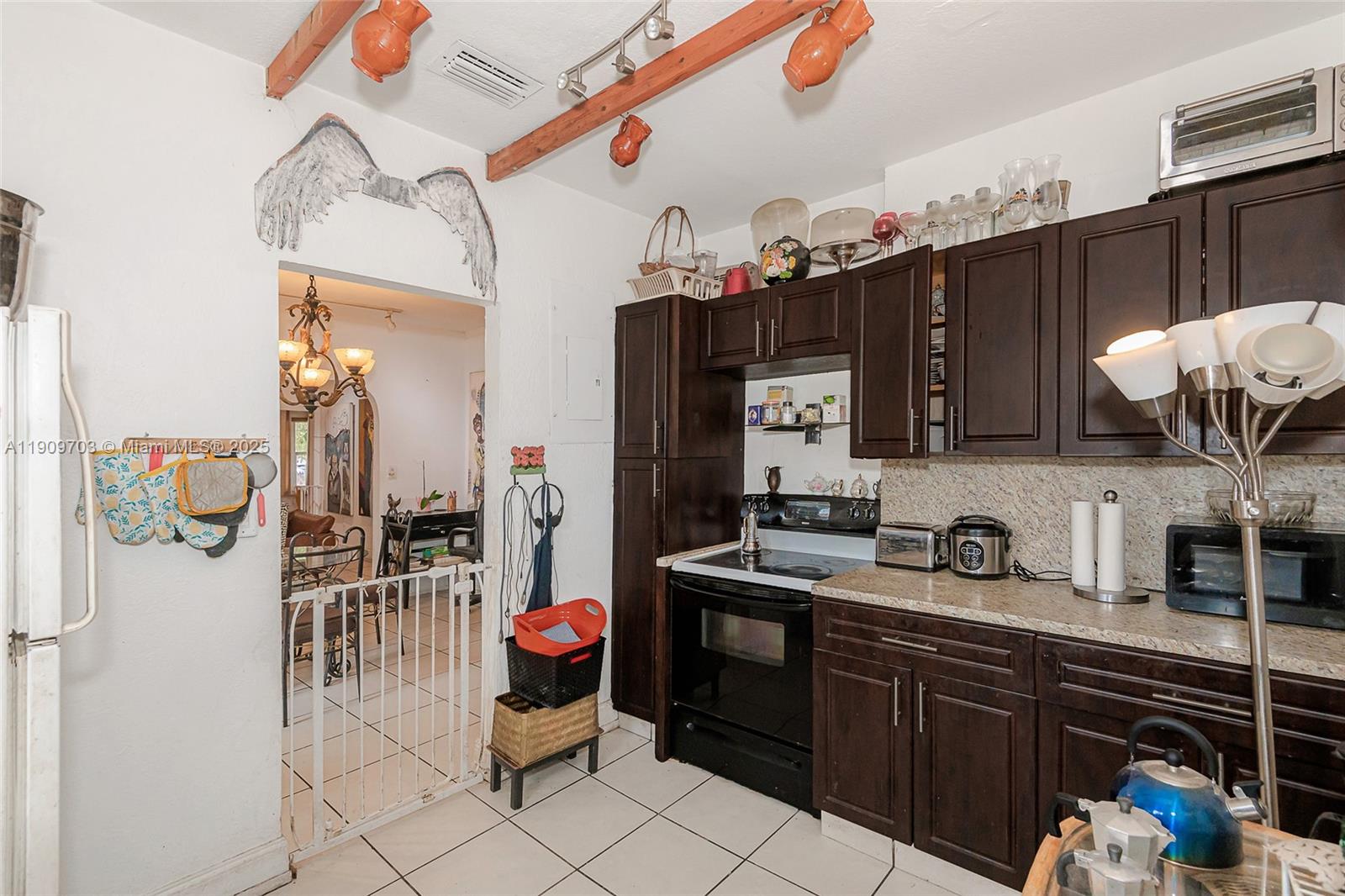   /  1479 sq. ft. $ 2025-11-06 0 Photo