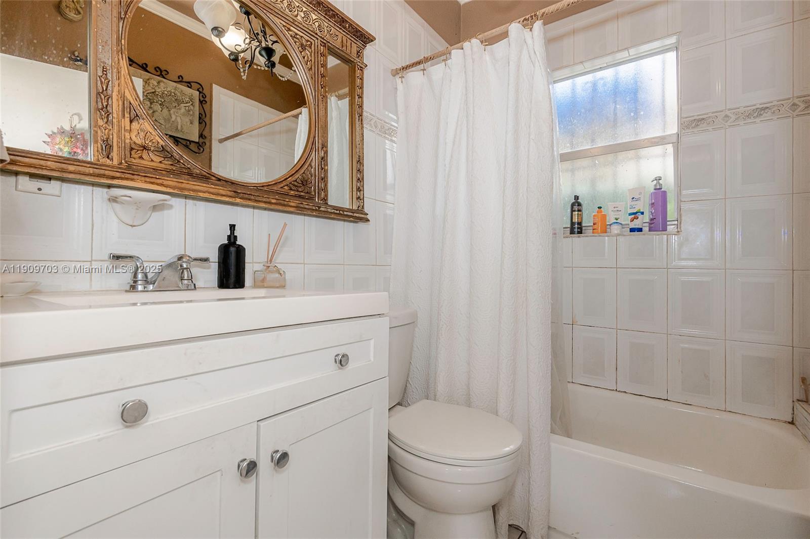   /  1479 sq. ft. $ 2025-11-06 0 Photo