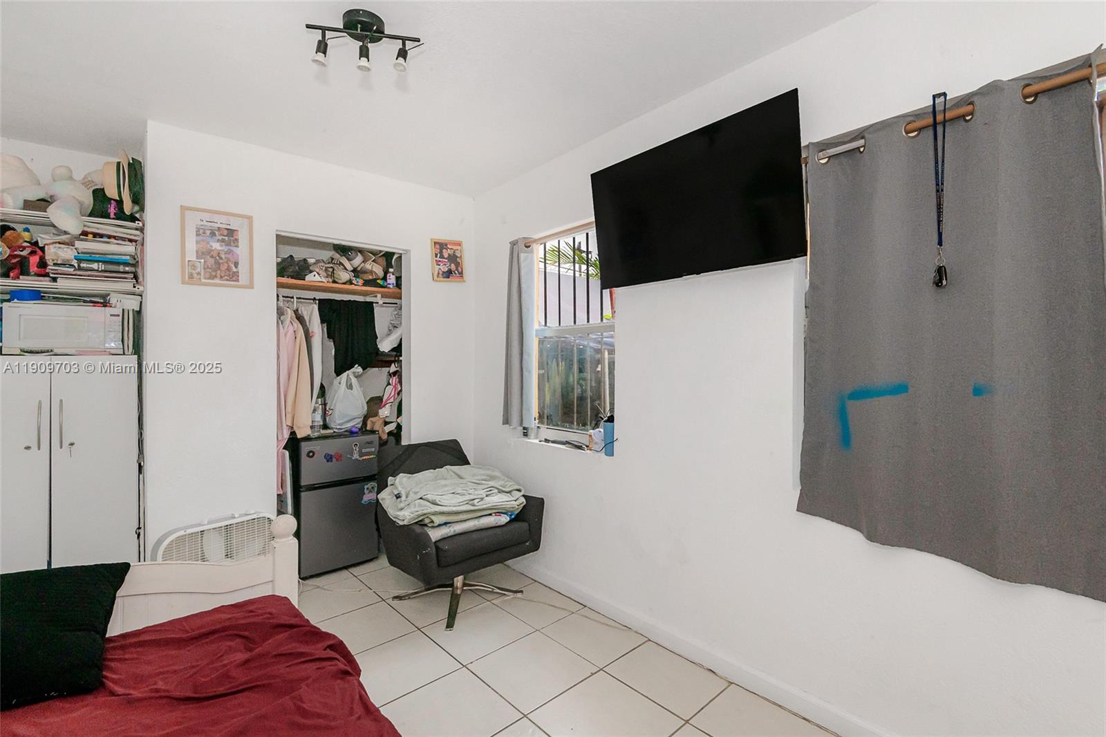   /  1479 sq. ft. $ 2025-11-06 0 Photo