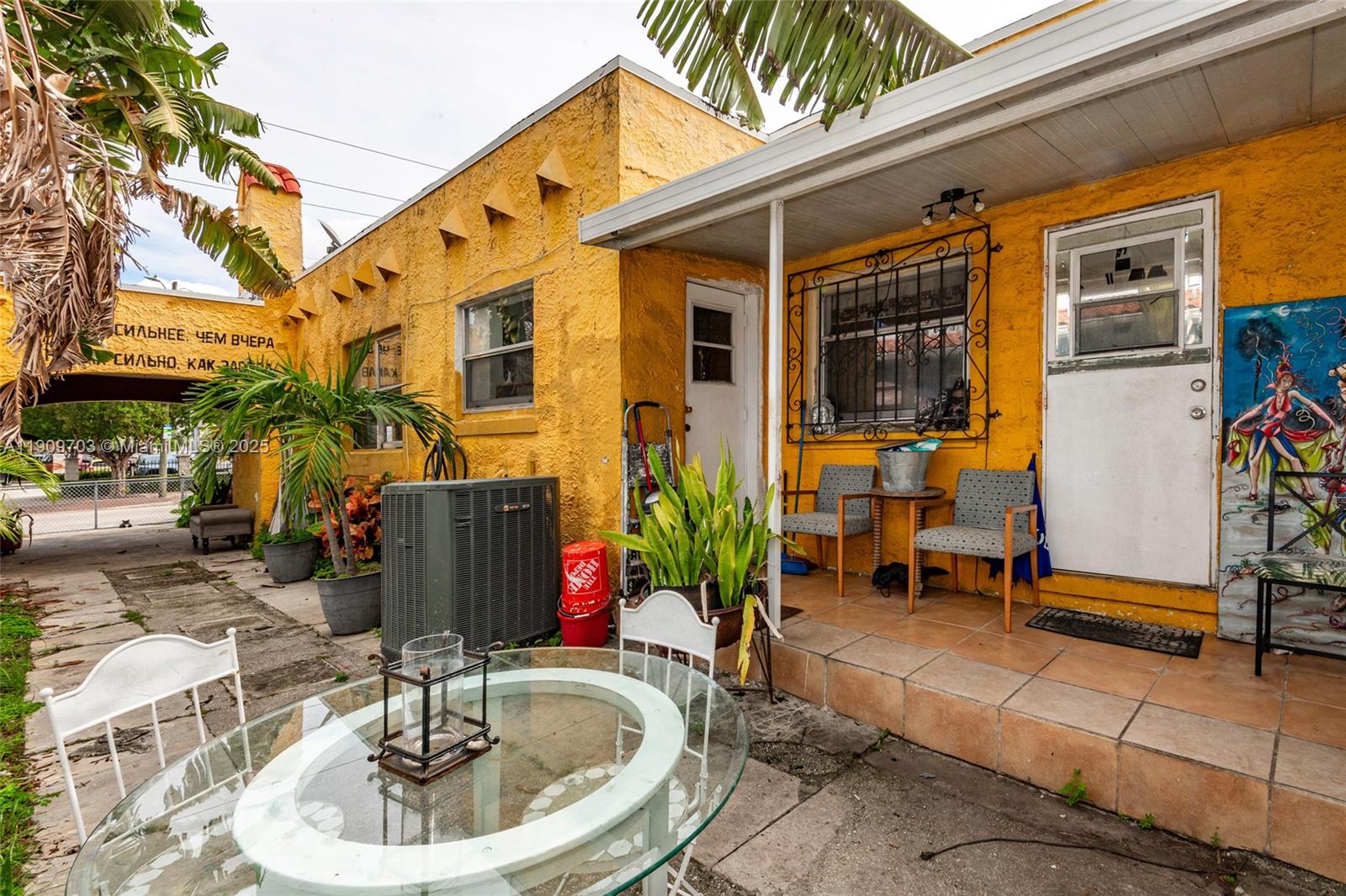   /  1479 sq. ft. $ 2025-11-06 0 Photo