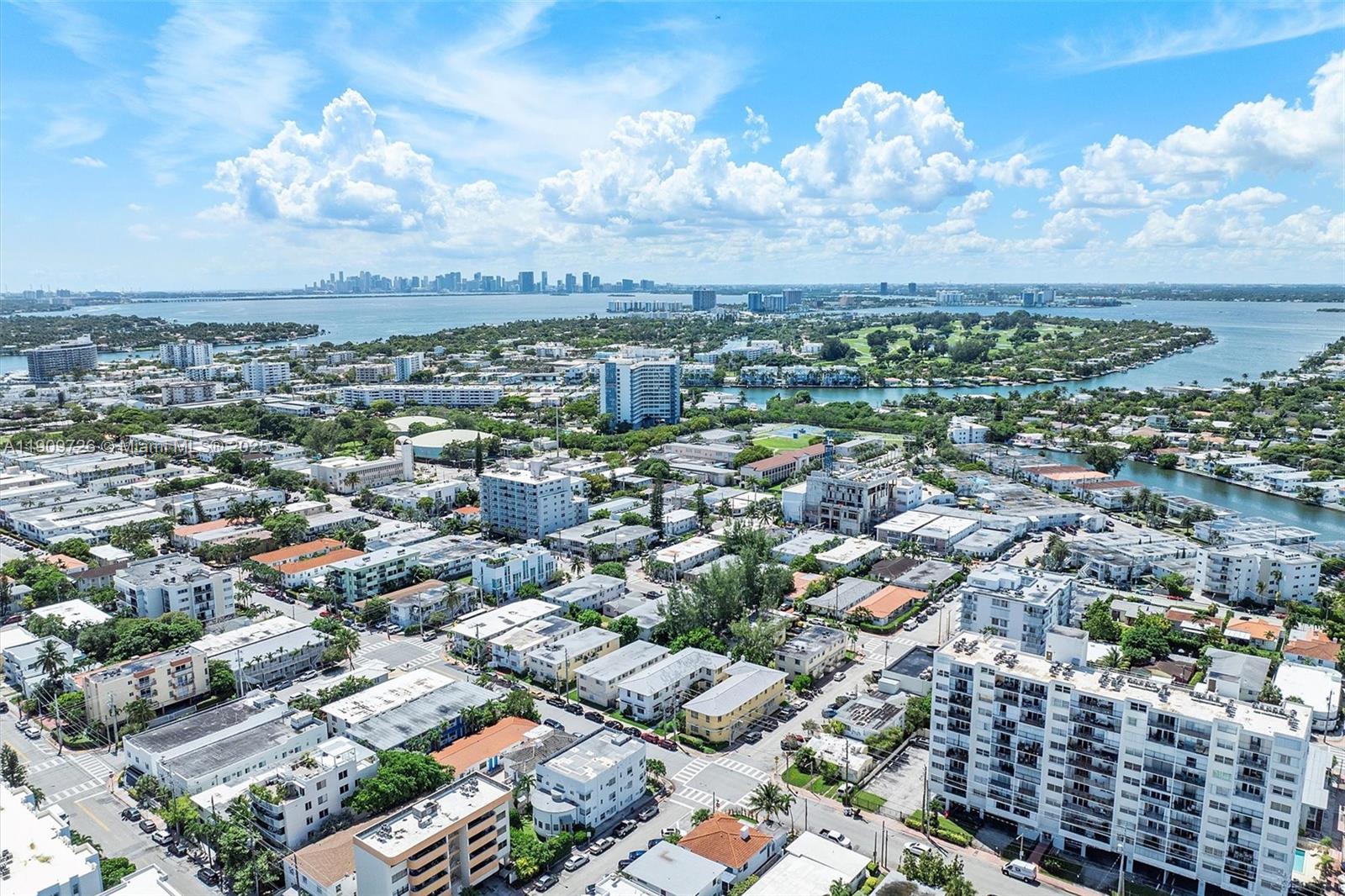 See details / sq. ft. $ 2025-11-06 0 Photo