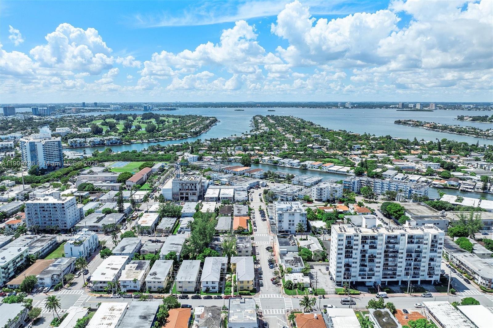 See details / sq. ft. $ 2025-11-06 0 Photo