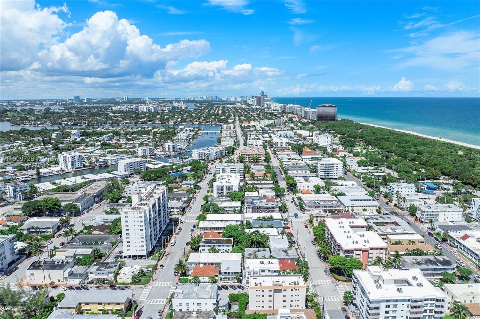 See details / sq. ft. $ 2025-11-06 0 Photo