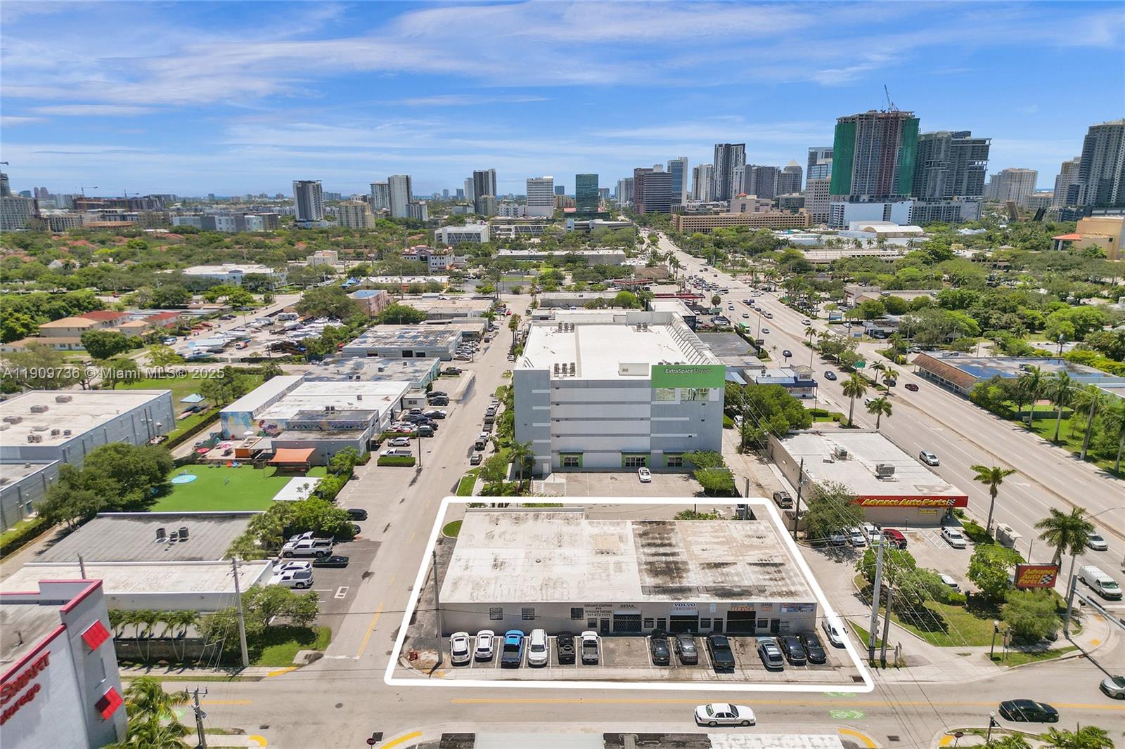 See details / sq. ft. $ 2025-11-06 0 Photo