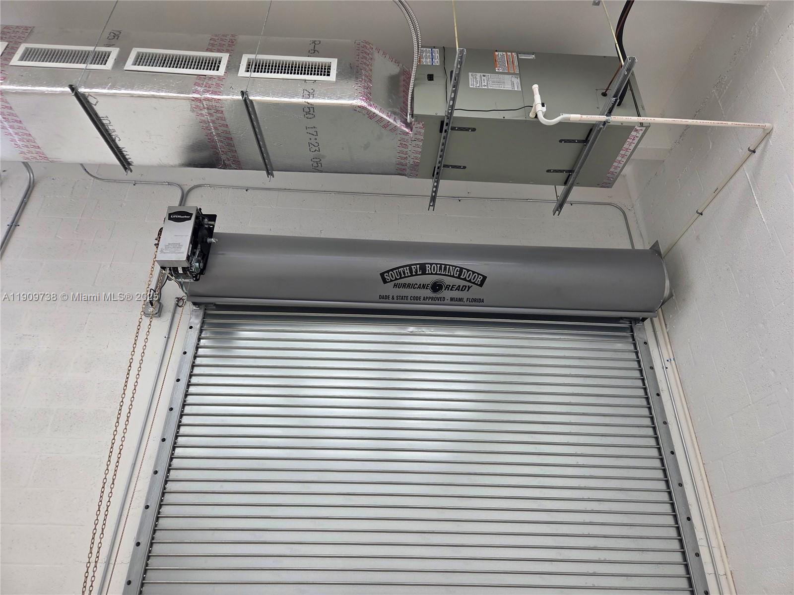 See details / sq. ft. $ 2025-11-06 0 Photo