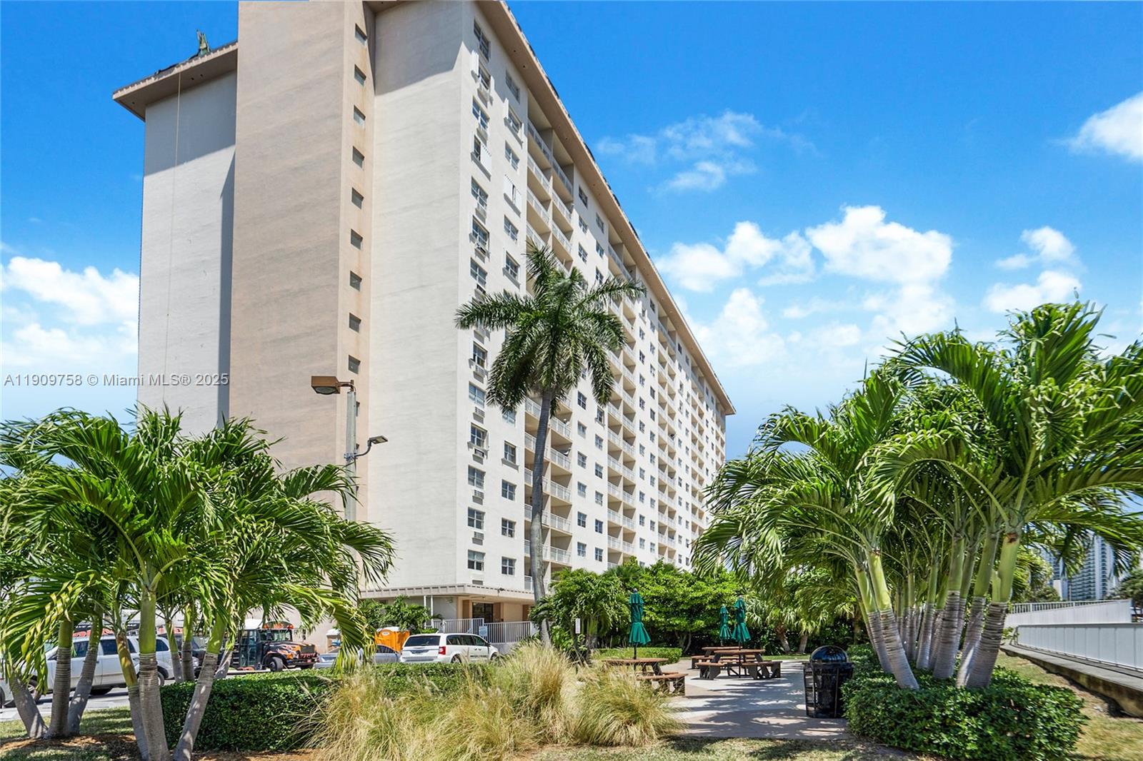 Photo of 400 Kings Point Dr #1404, Sunny Isles Beach, Florida, 33160 -