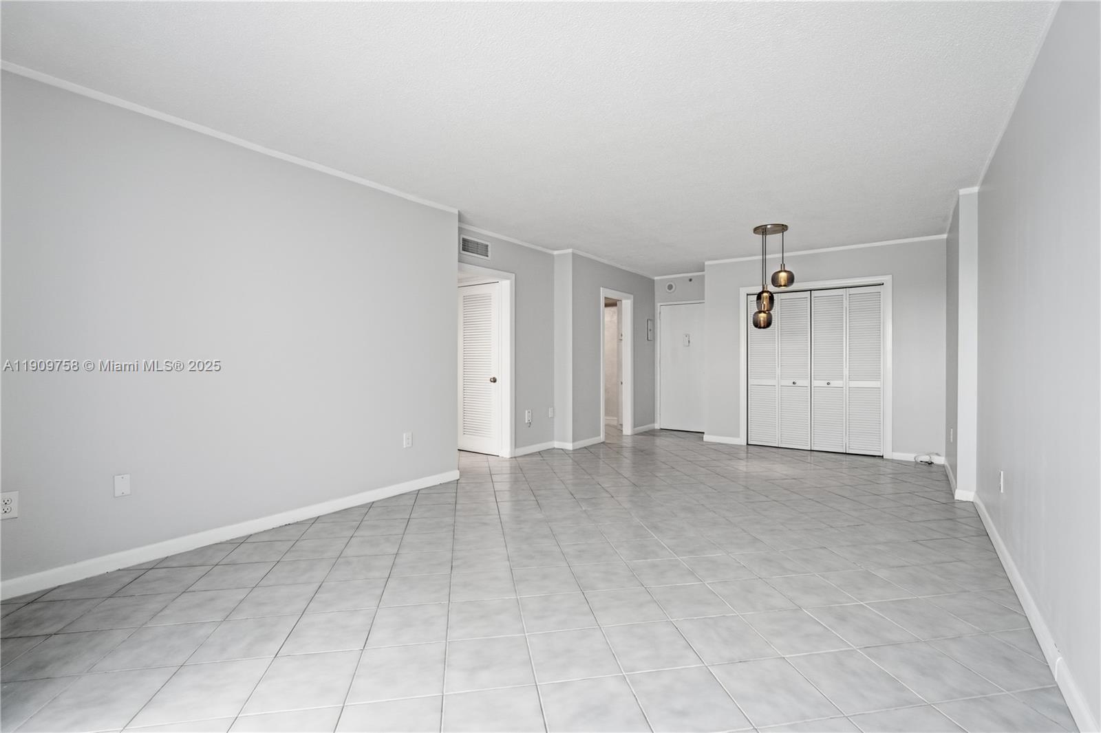 Photo of 400 Kings Point Dr #1404, Sunny Isles Beach, Florida, 33160 -