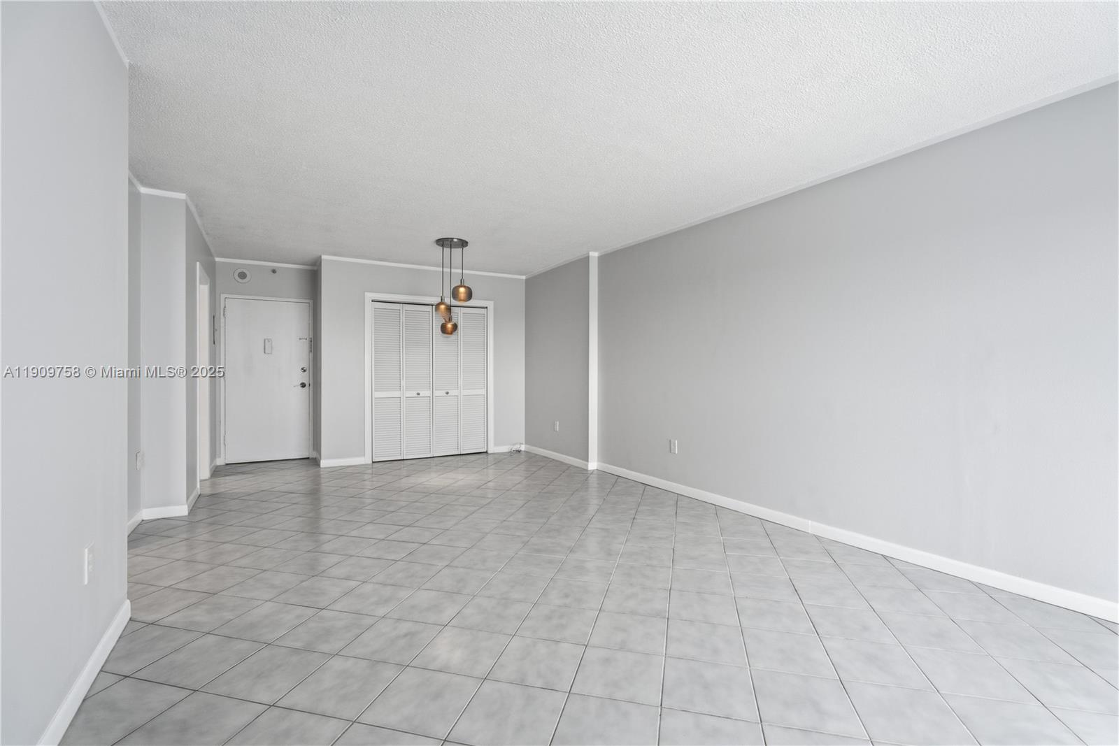 Photo of 400 Kings Point Dr #1404, Sunny Isles Beach, Florida, 33160 -