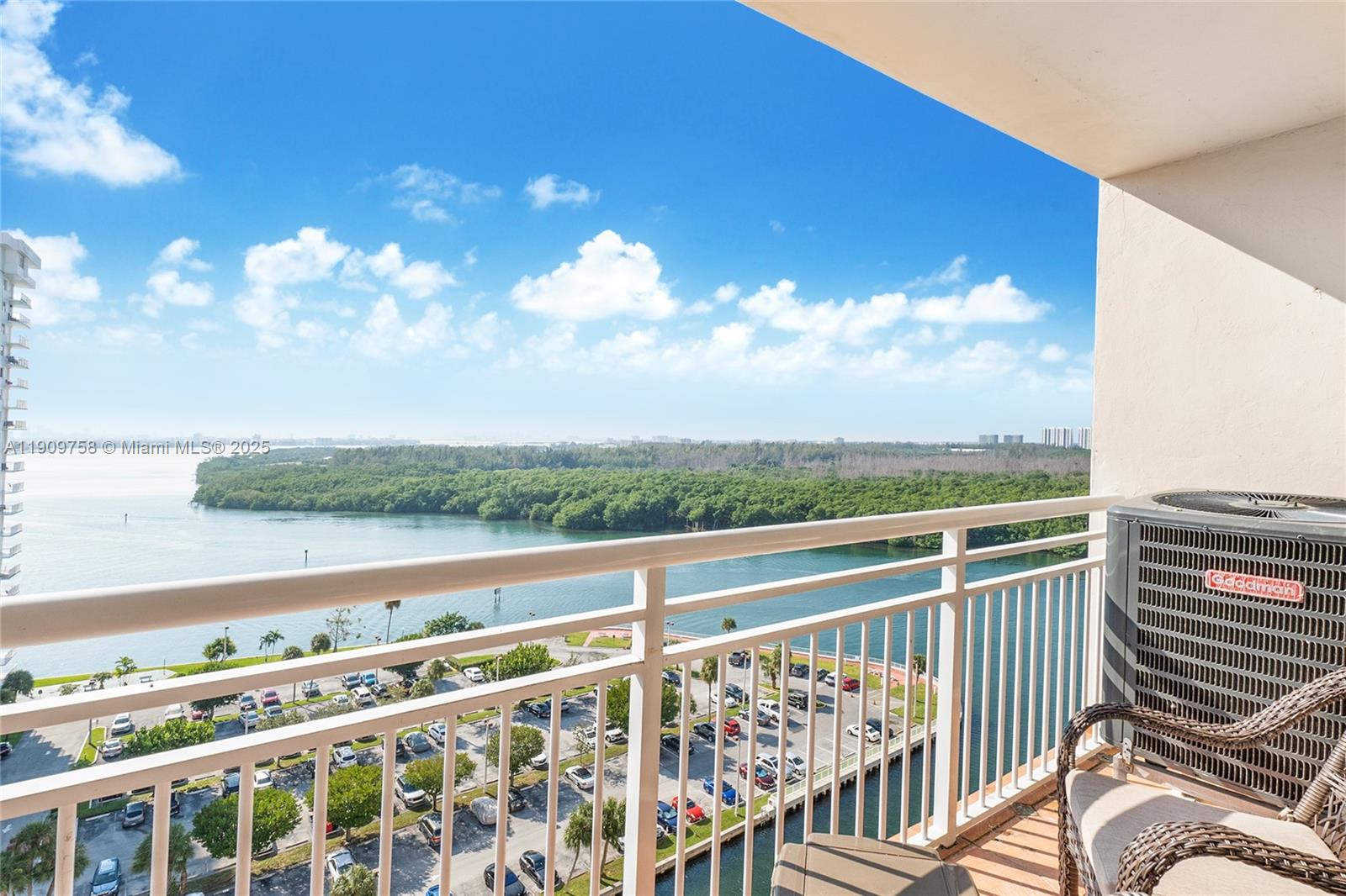 Photo of 400 Kings Point Dr #1404, Sunny Isles Beach, Florida, 33160 -