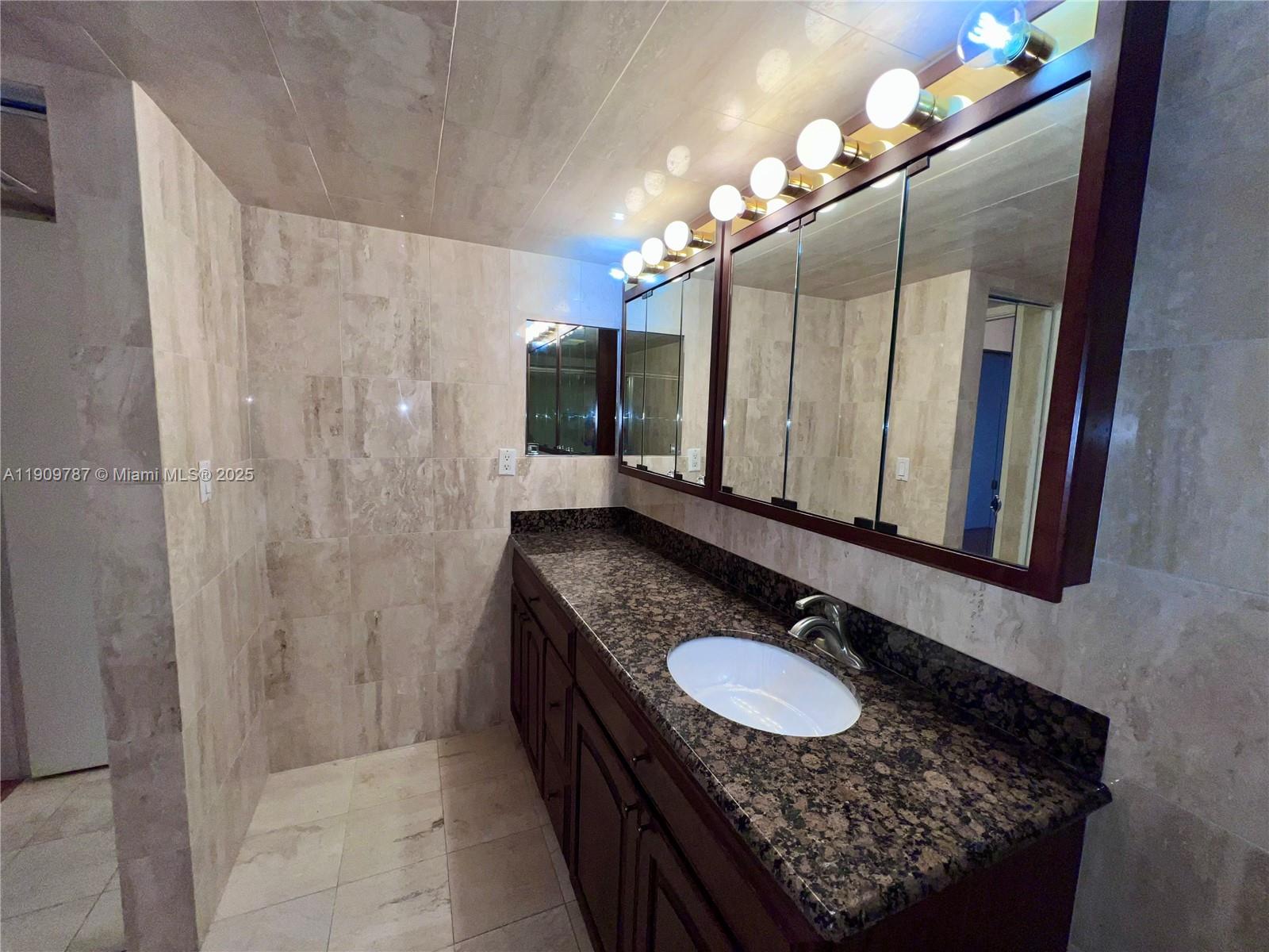 Photo of 3600 Mystic Pointe Dr  #310, Aventura, Florida, 33180 - 