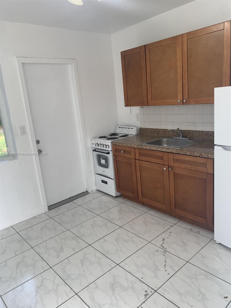 See details / 1224 sq. ft. $ 2025-11-06 0 Photo