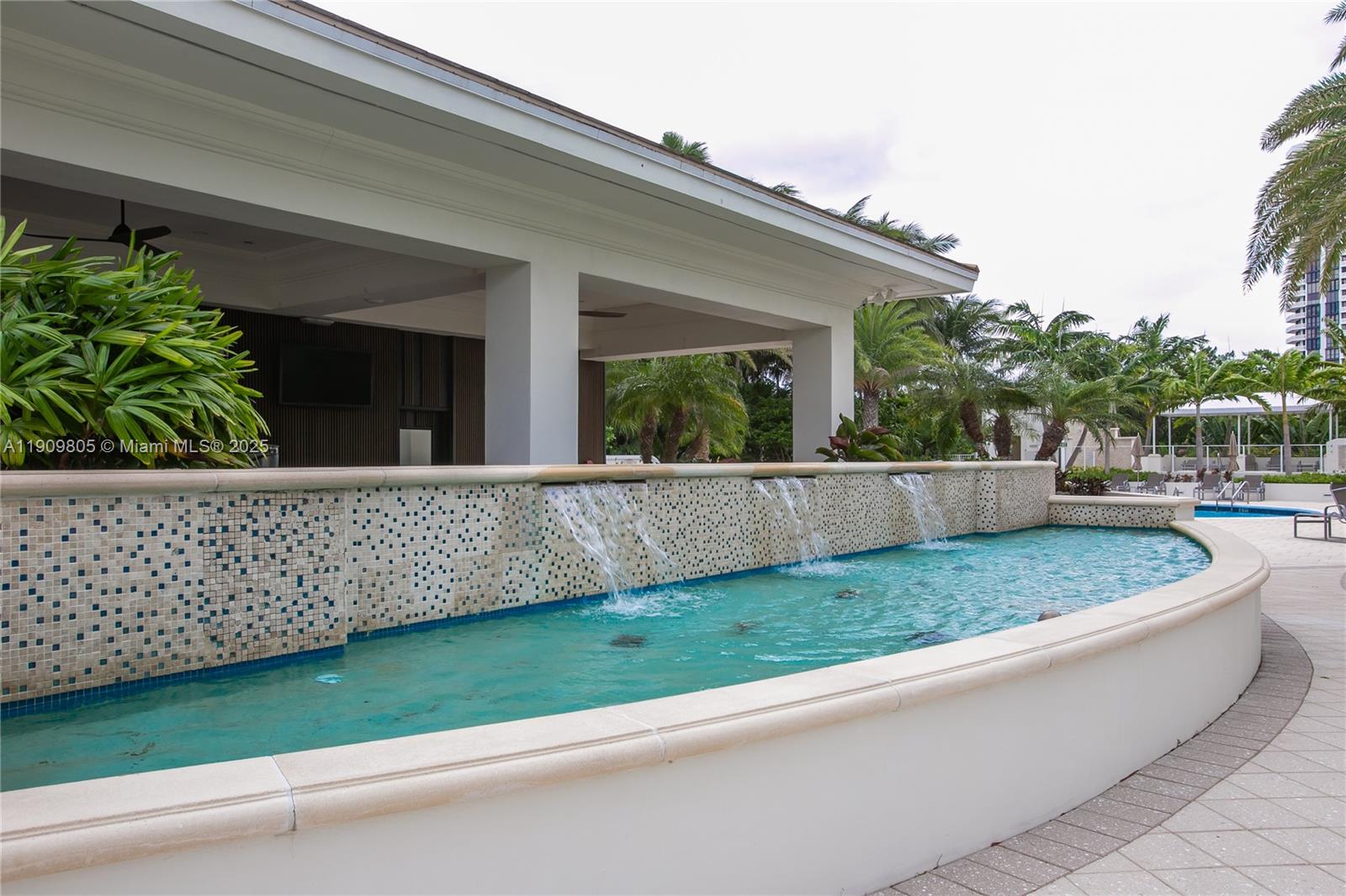 See details WSTE1 2 / 2 1520 sq. ft. $ 2025-11-06 0 Photo