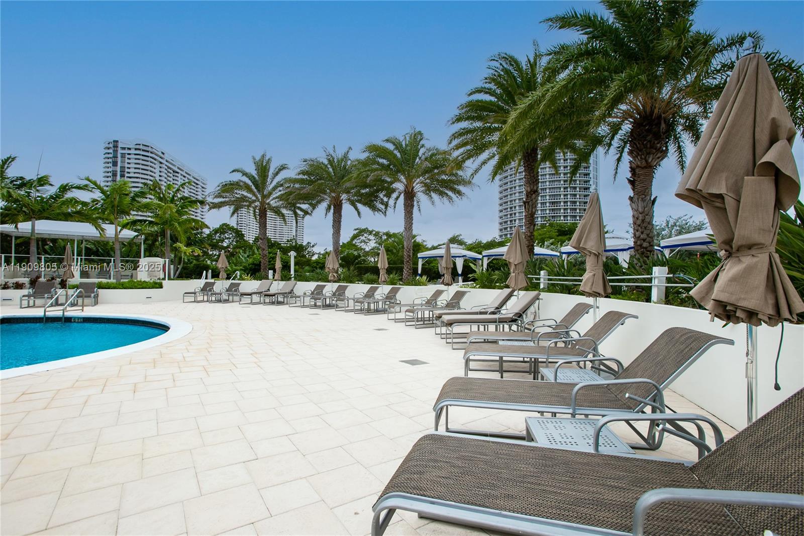 See details WSTE1 2 / 2 1520 sq. ft. $ 2025-11-06 0 Photo