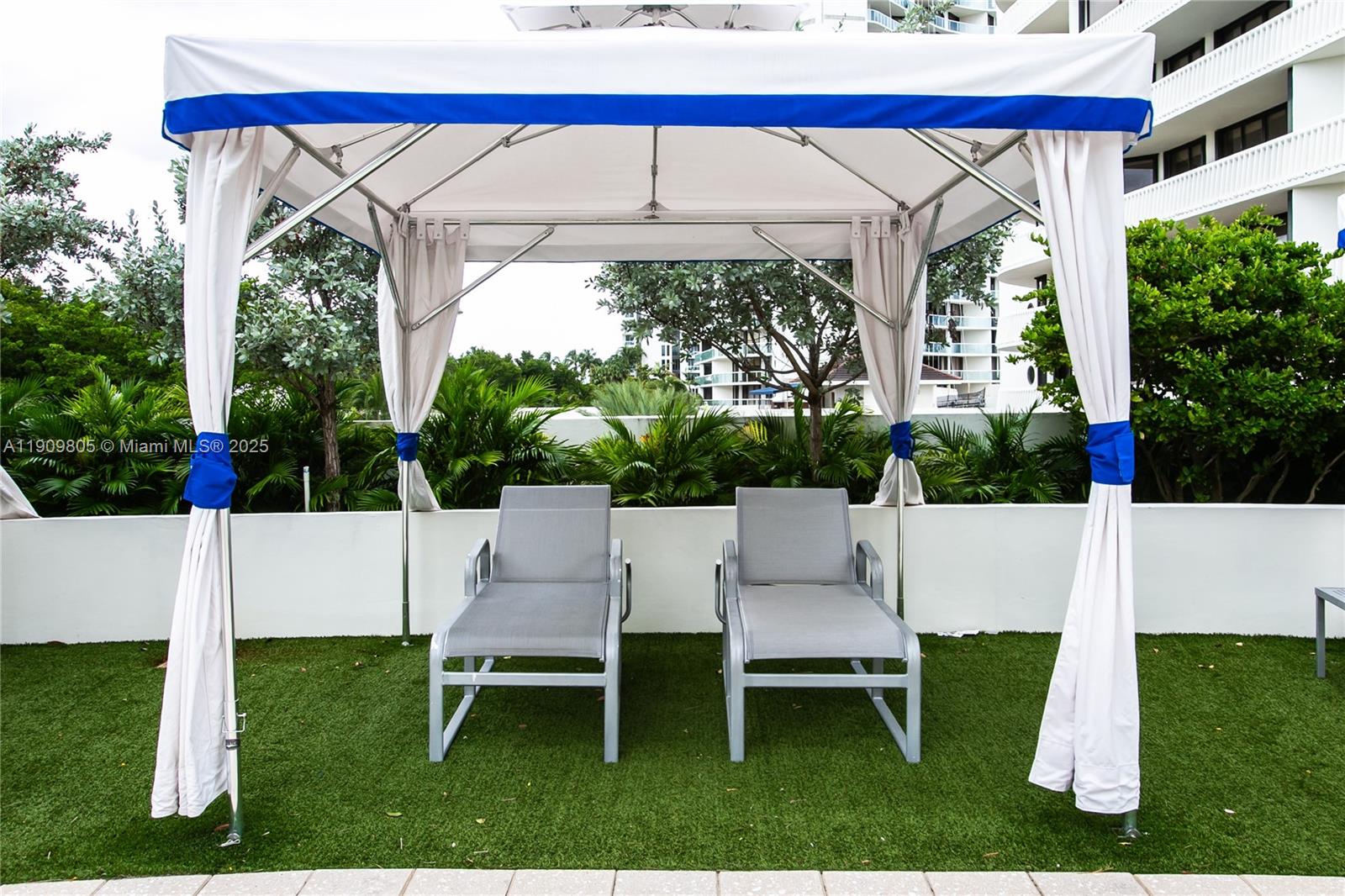 See details WSTE1 2 / 2 1520 sq. ft. $ 2025-11-06 0 Photo