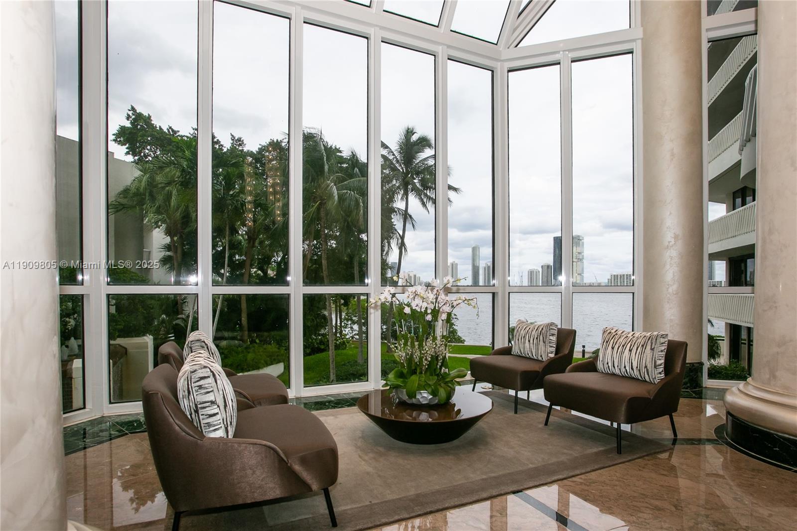 See details WSTE1 2 / 2 1520 sq. ft. $ 2025-11-06 0 Photo