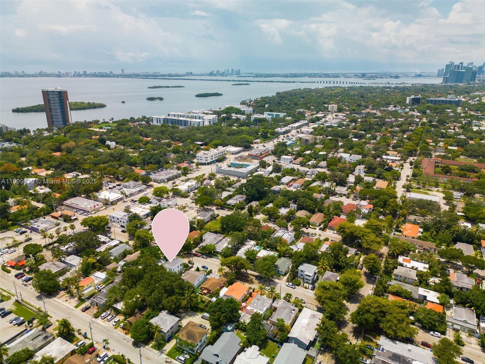 See details / 1976 sq. ft. $ 2025-11-06 0 Photo