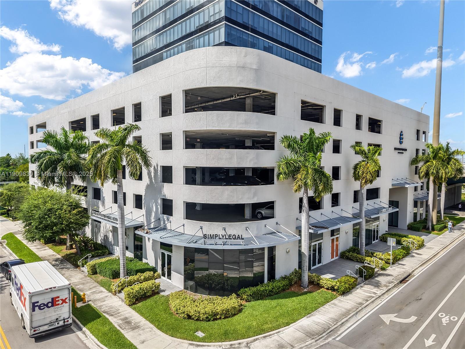 Подробнее / кв.футов $ 2025-11-06 0 Фото