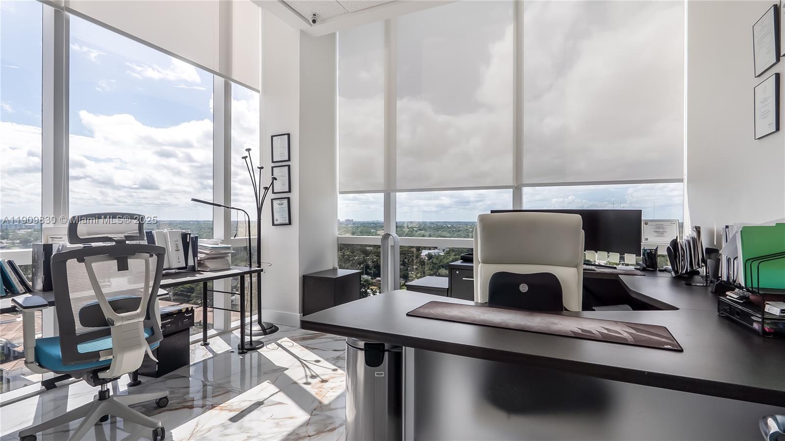 Подробнее / кв.футов $ 2025-11-06 0 Фото