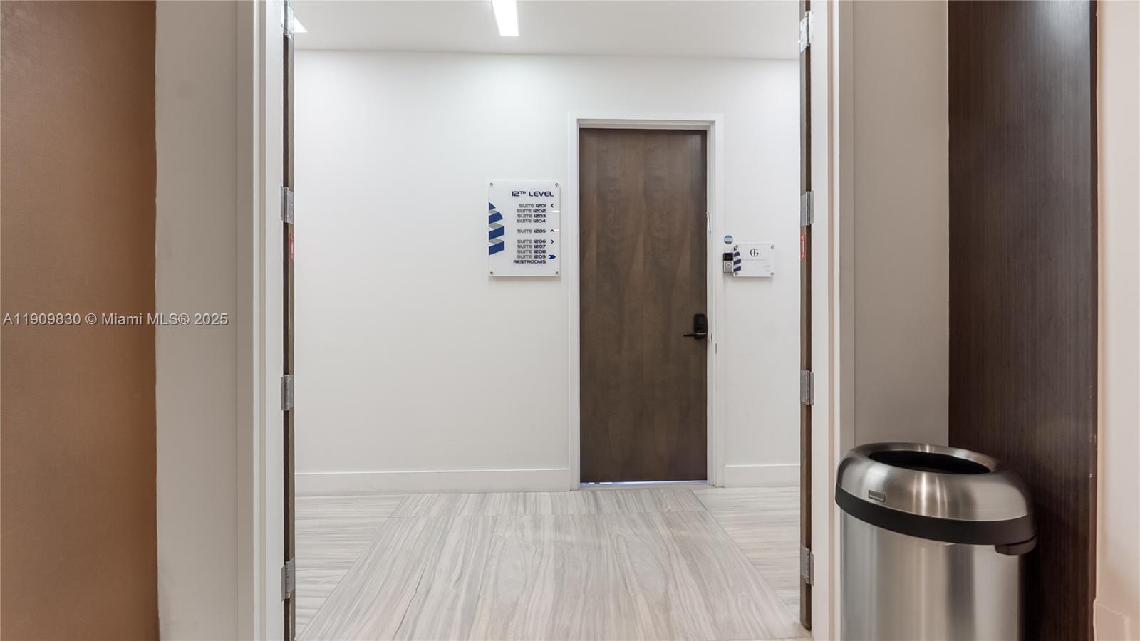 Подробнее / кв.футов $ 2025-11-06 0 Фото