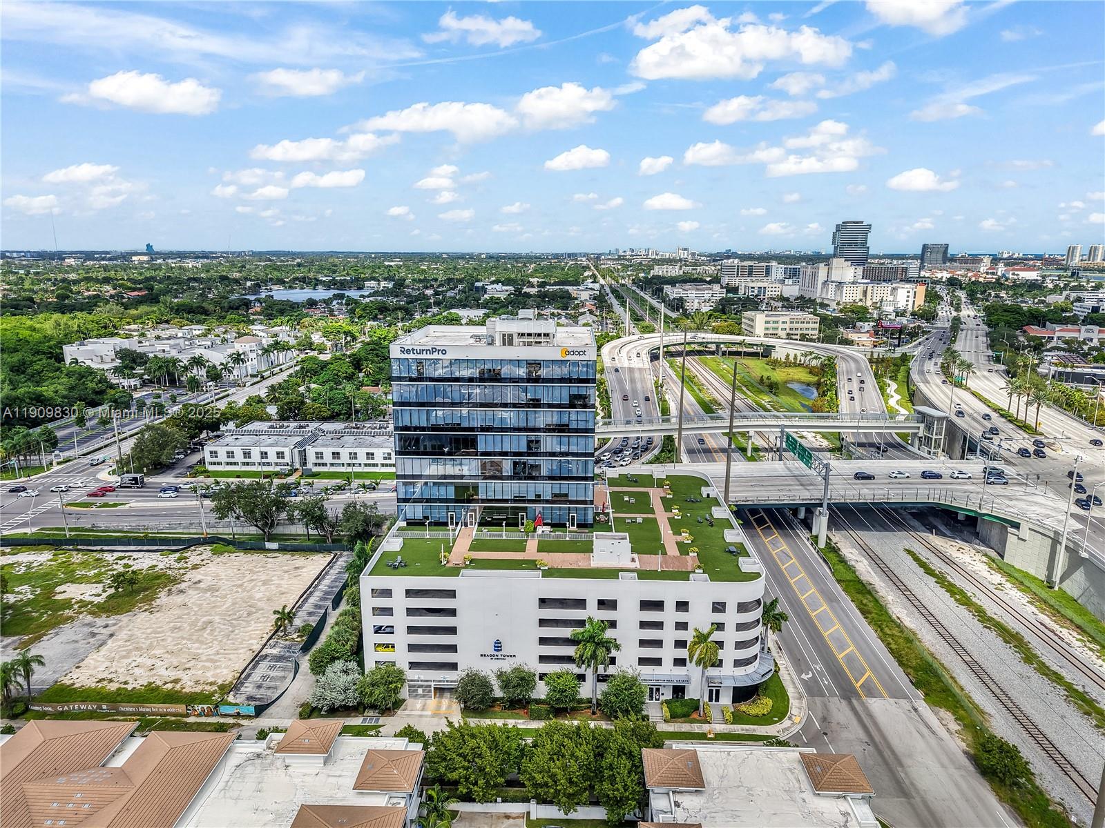 Подробнее / кв.футов $ 2025-11-06 0 Фото