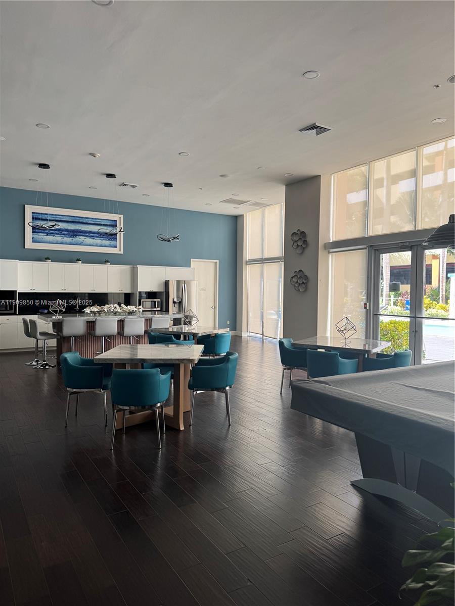 Photo of 18800 29th Ave  #829, Aventura, Florida, 33180 - 