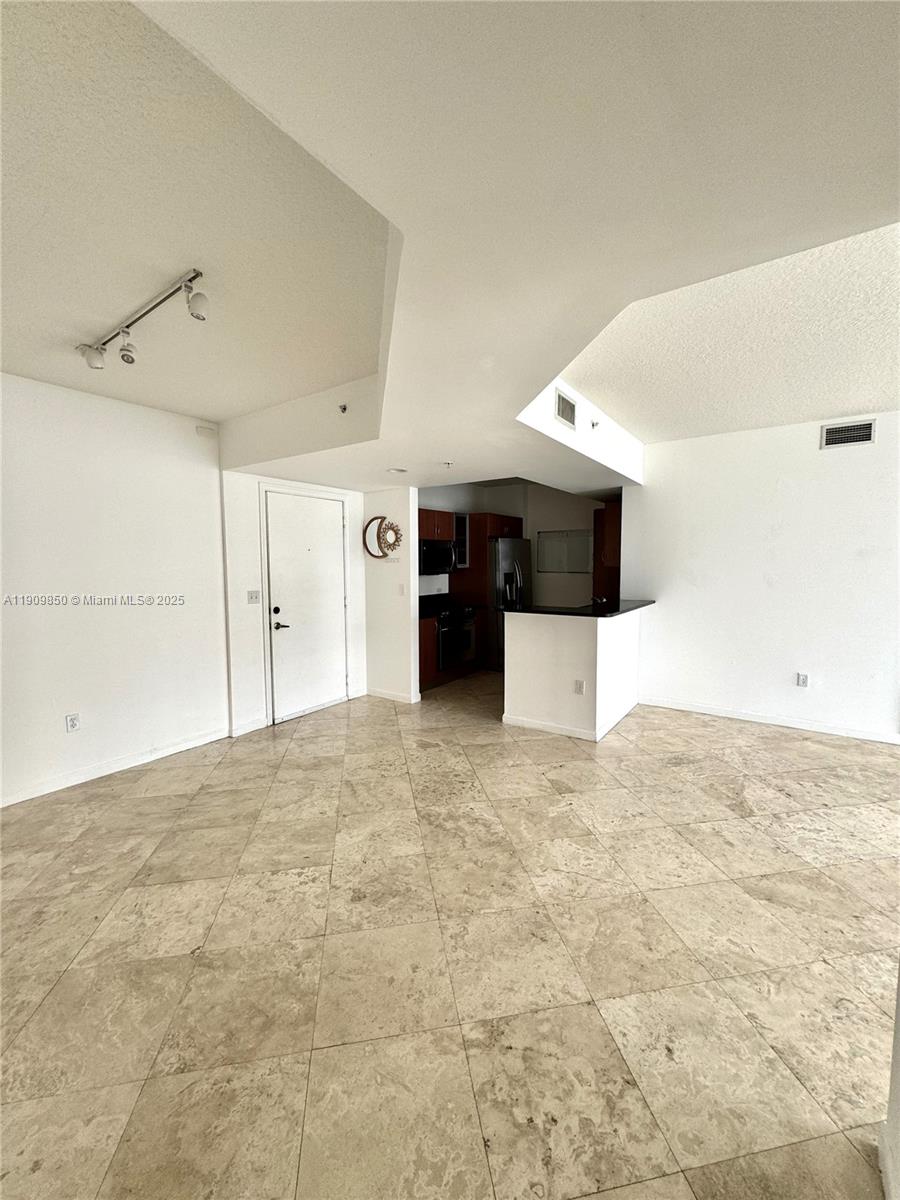 Photo of 18800 29th Ave  #829, Aventura, Florida, 33180 - 