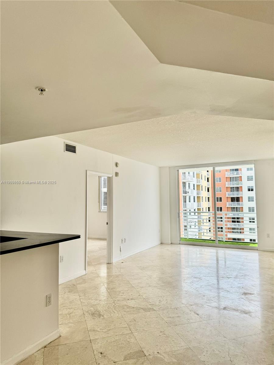 Photo of 18800 29th Ave  #829, Aventura, Florida, 33180 - 