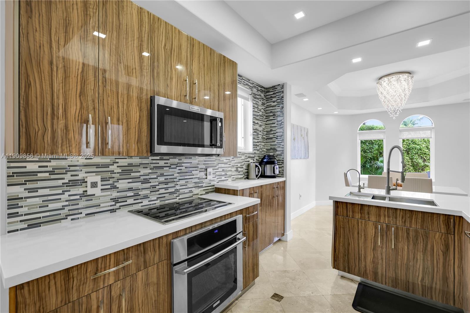 Photo of 3015 208th St  (3015), Aventura, Florida, 33180 - 