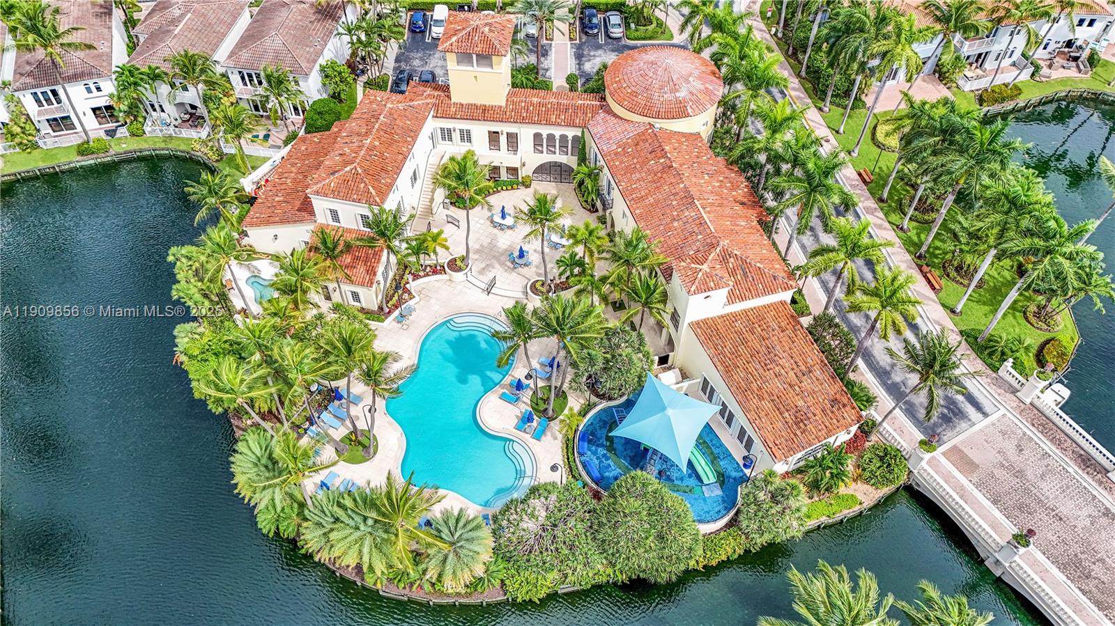 Photo of 3015 208th St  (3015), Aventura, Florida, 33180 - 