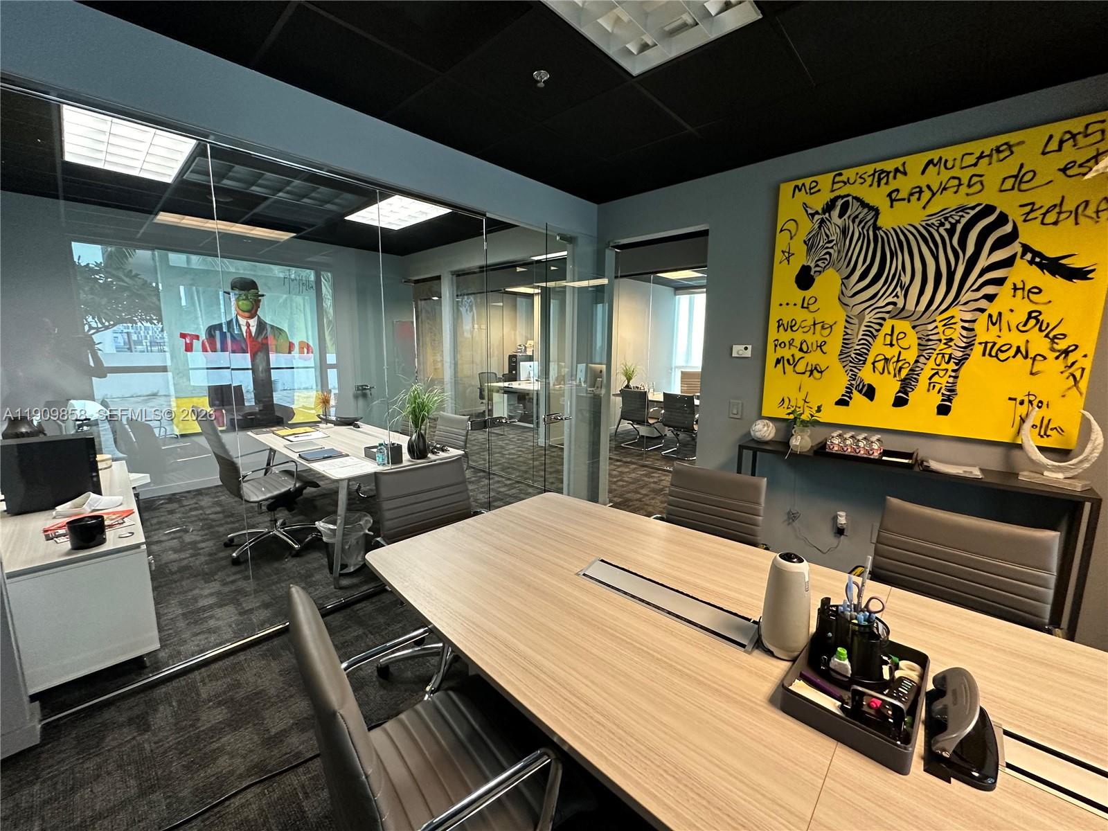 Подробнее 1100-1101 / кв.футов $ 2026-01-05 0 Фото