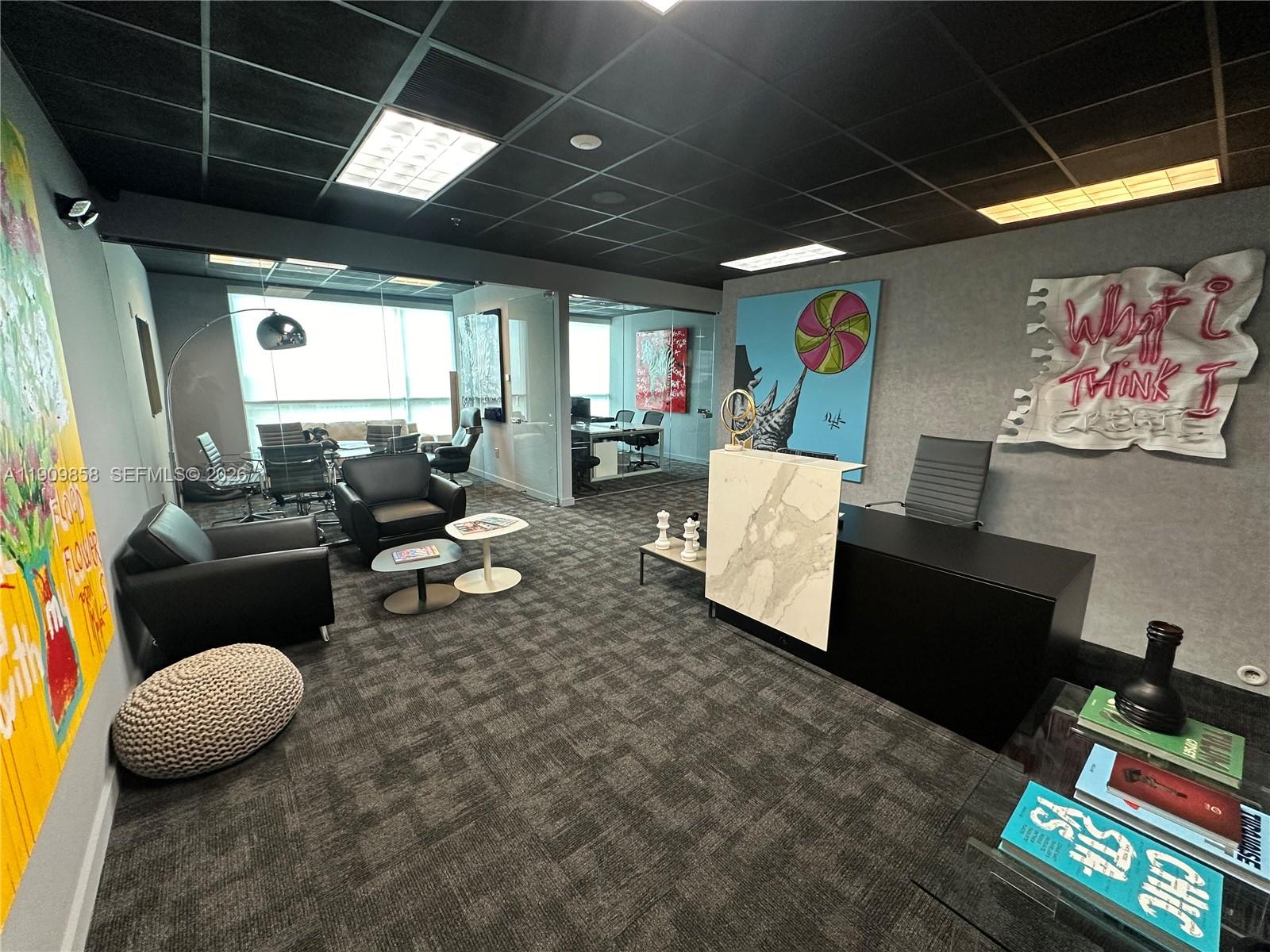 Подробнее 1100-1101 / кв.футов $ 2026-01-05 0 Фото