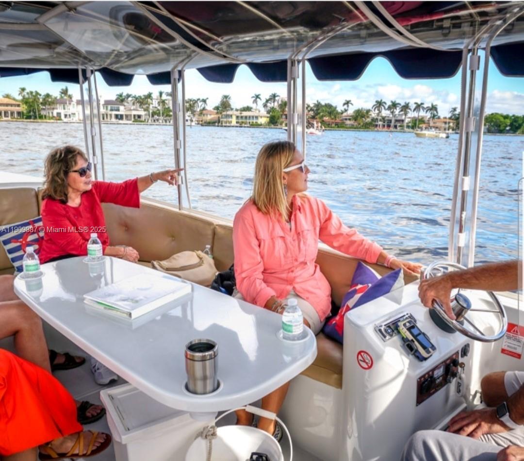   /   sq. ft. $ 2025-11-06 0 Photo