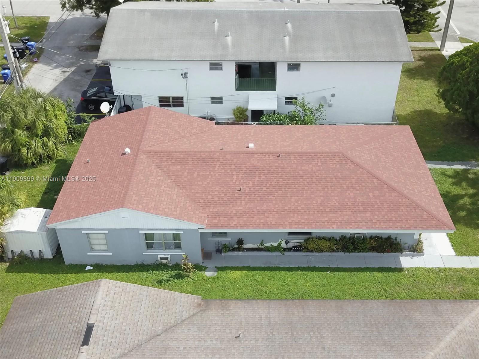 Подробнее / 1914 кв.футов $ 2025-11-06 0 Фото