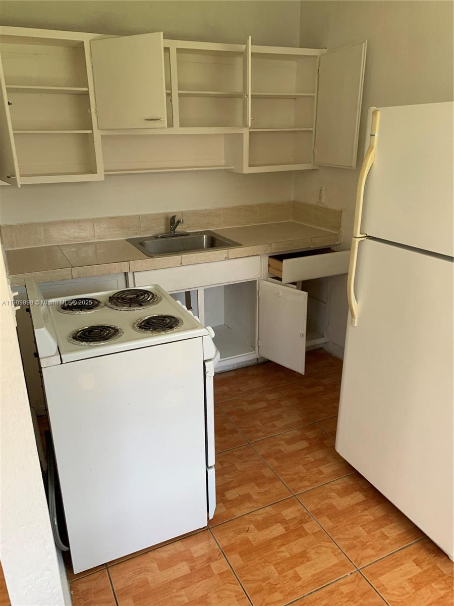 Подробнее / 1914 кв.футов $ 2025-11-06 0 Фото