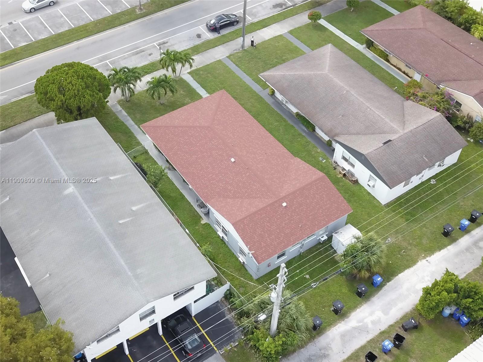 Подробнее / 1914 кв.футов $ 2025-11-06 0 Фото