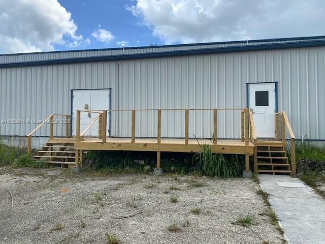 See details / sq. ft. $ 2025-11-06 0 Photo