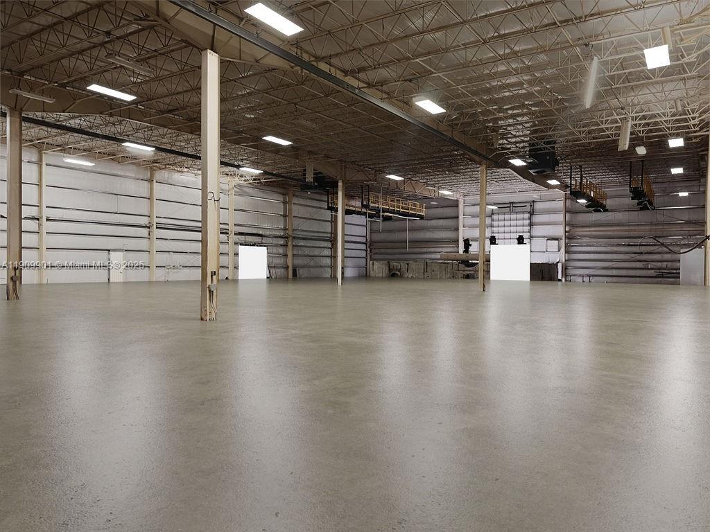 See details / sq. ft. $ 2025-11-06 0 Photo