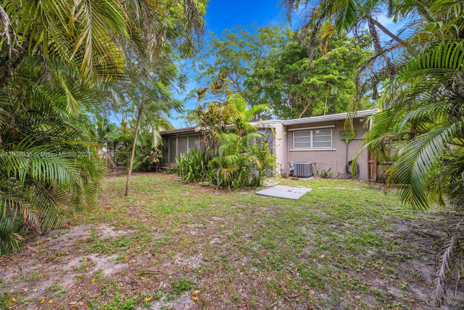   /  2395 sq. ft. $ 2025-11-06 0 Photo