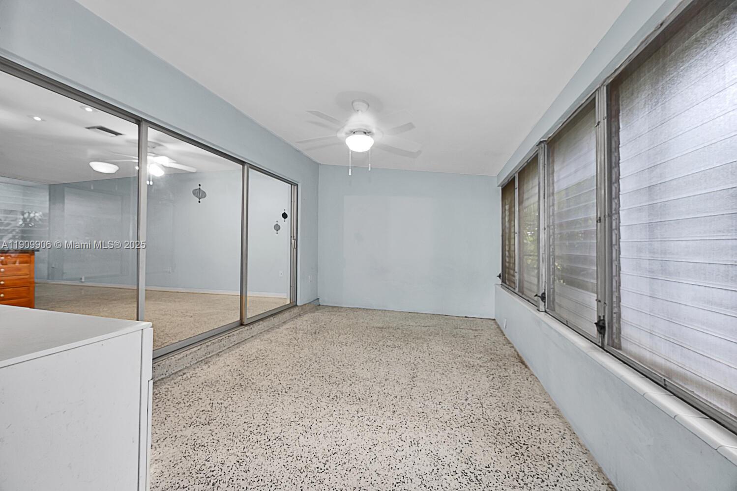   /  2395 sq. ft. $ 2025-11-06 0 Photo