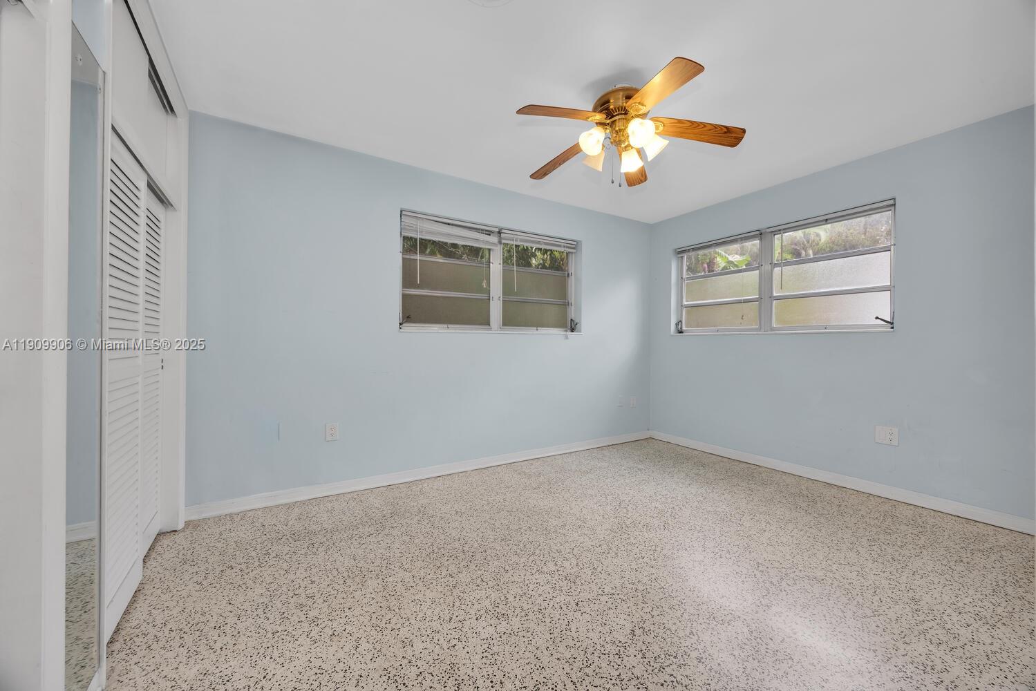   /  2395 sq. ft. $ 2025-11-06 0 Photo