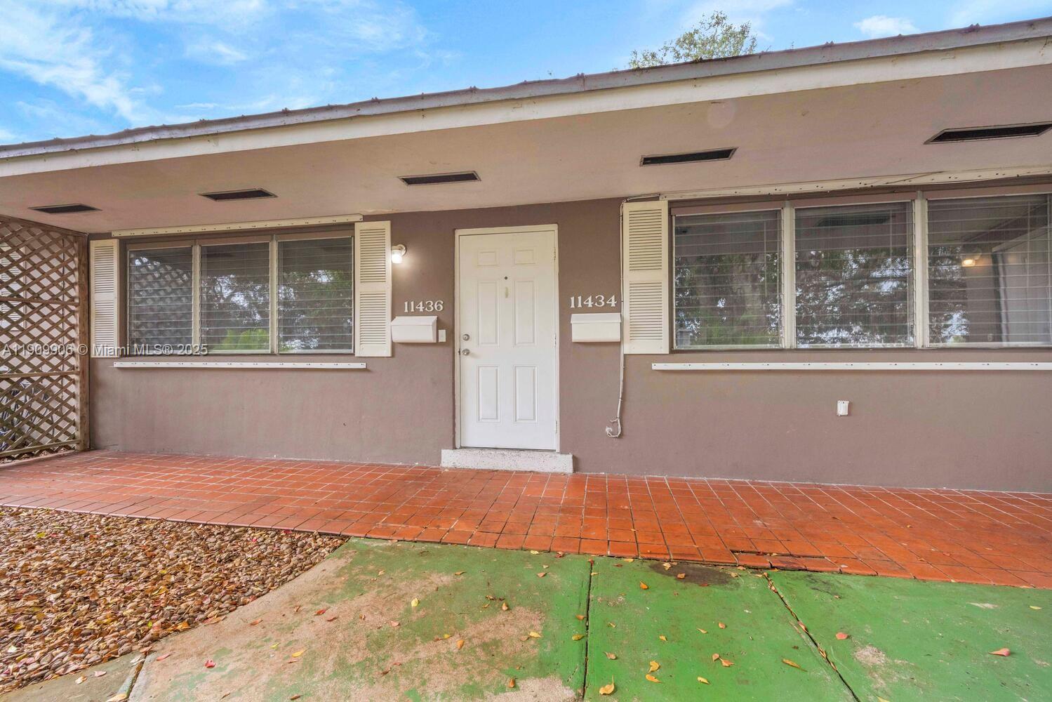   /  2395 sq. ft. $ 2025-11-06 0 Photo