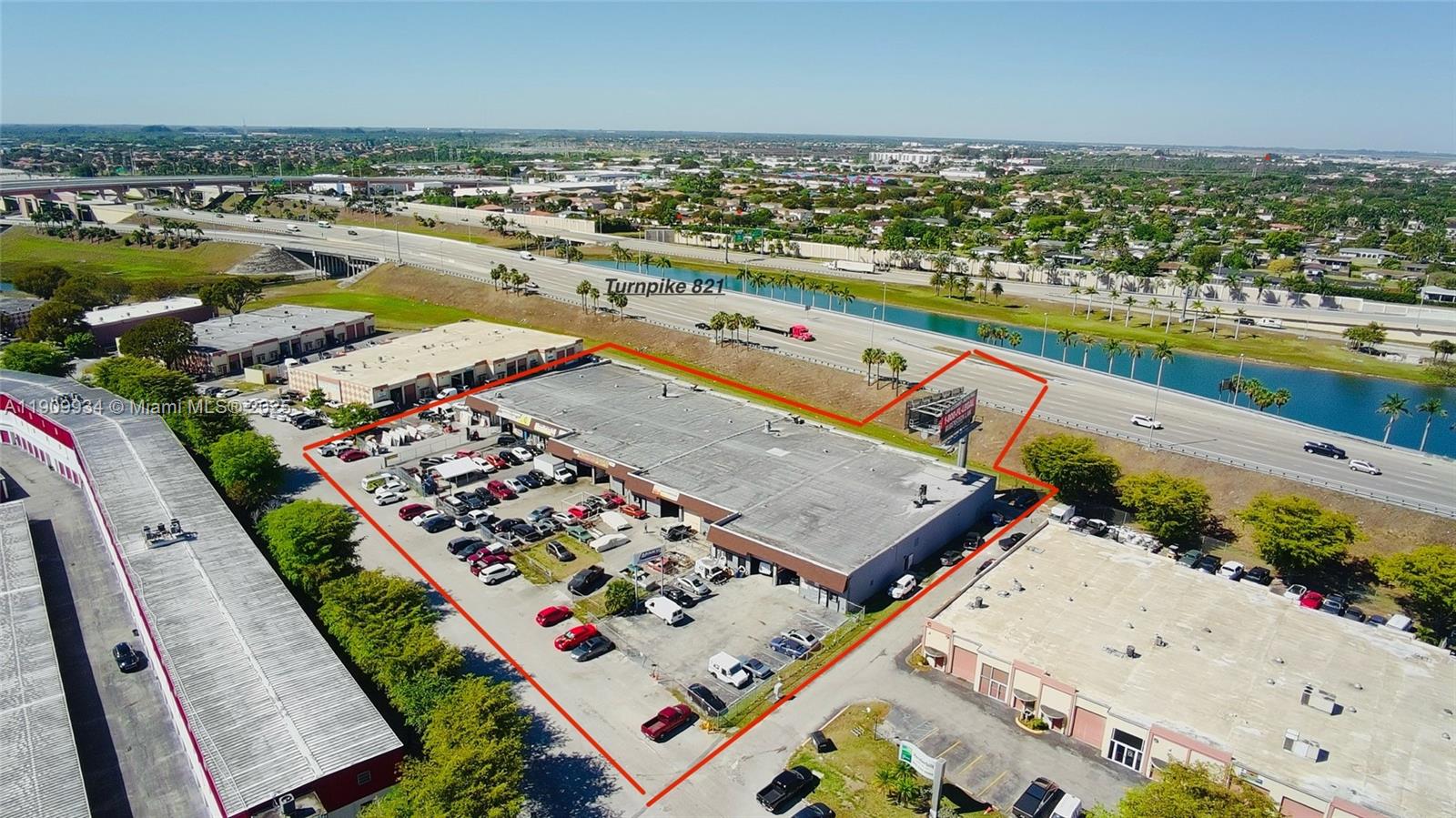 See details / sq. ft. $ 2025-11-06 0 Photo